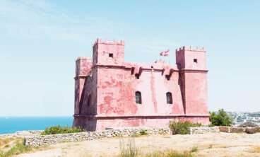 The Red Tower: historia de su construcción
