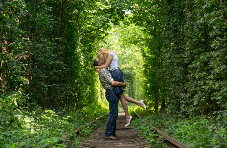 ¿Cómo se formó el túnel del amor en Klevan?