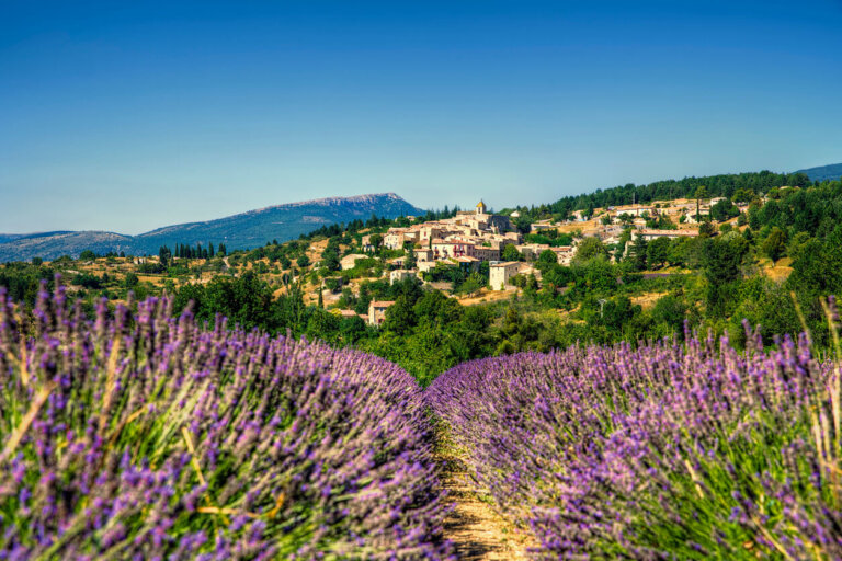 Los pueblos más bonitos de la Provenza: descubre su belleza natural