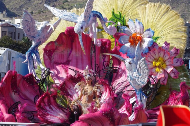 Carnavales de Tenerife: Disfruta a tope de la mayor fiesta de España