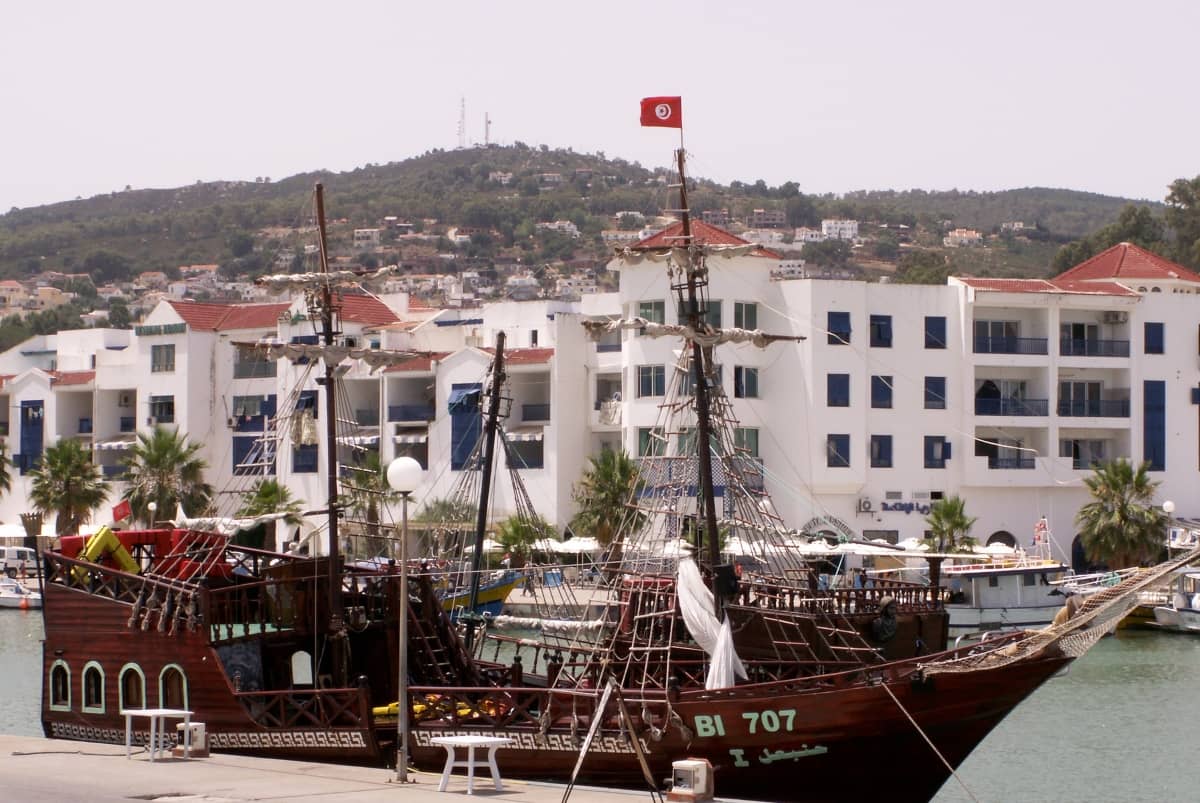 Puerto de Tabarka: uno de los pueblos más bonitos de Túnez